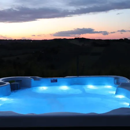Al Chicco D'uva Bed and Breakfast Morro dʼAlba