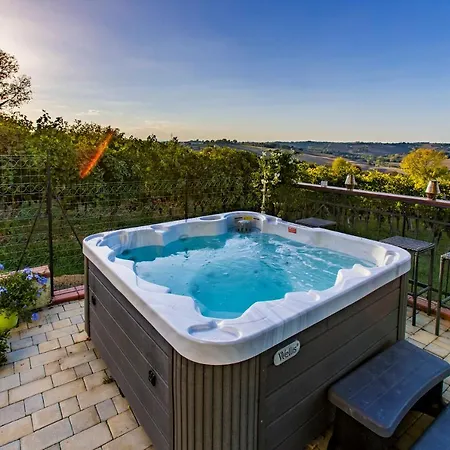 Al Chicco D'uva Bed & Breakfast 3*