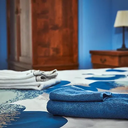 Al Chicco D'uva Couette-café